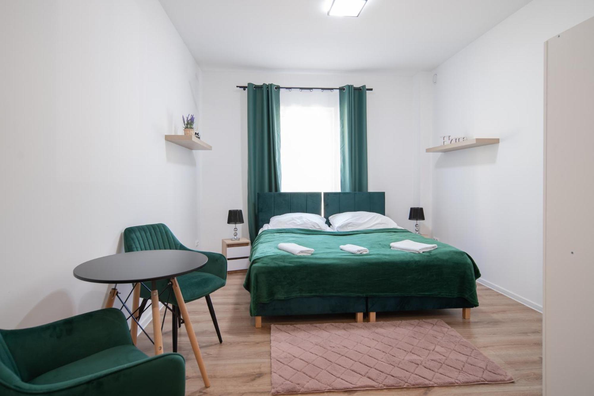 Apartamenty Zgora Zielona Góra Extérieur photo